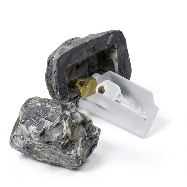 Chinshwehaw Hidden Rock Key Safe Waterproof Garden-3